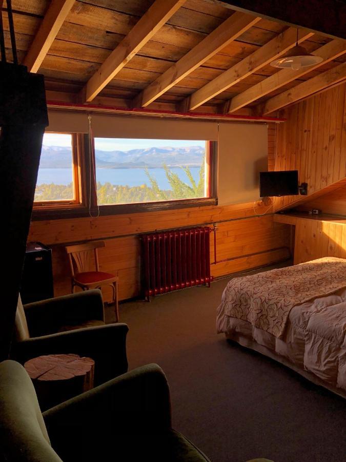 Bed and Breakfast La Miralejos Сан-Карлос-де-Барилоче Номер фото